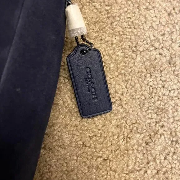 NWT Coach Hadley Convertible Crossbody Bag in True Navy - Picture 2 of 8